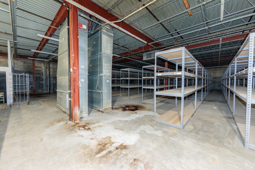 More Photos Of 8555-8735 Day Dr, Parma General Retail For Sale