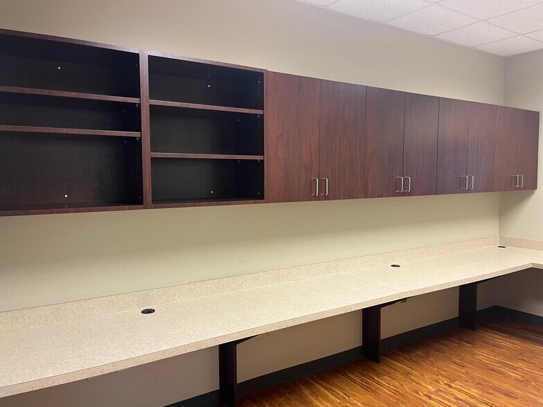 More Photos Of 6110 Pine Mountain Rd, Kennesaw Medical For Lease