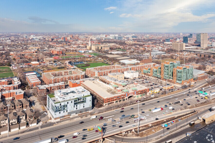 More Photos Of 1252-1322 S Halsted St, Chicago Unknown For Lease