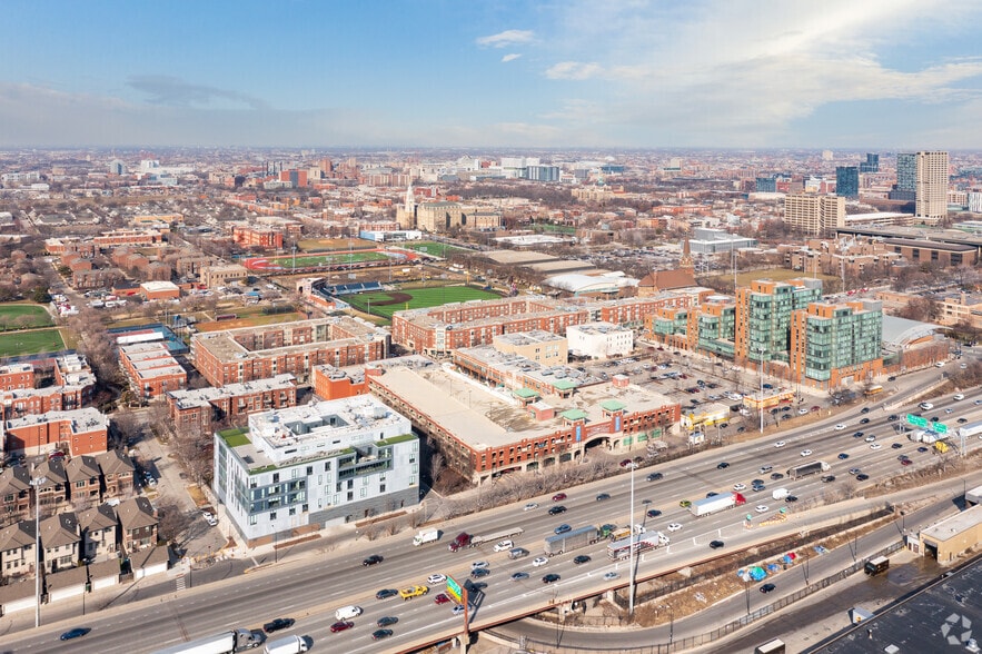 More Photos Of 1252-1322 S Halsted St, Chicago Unknown For Lease