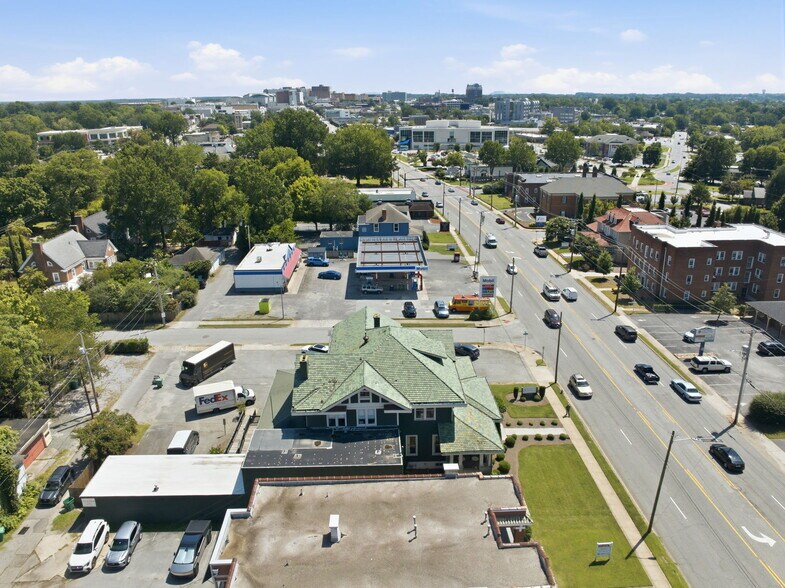 More Photos Of 1100 N Main St, High Point Office For Sale