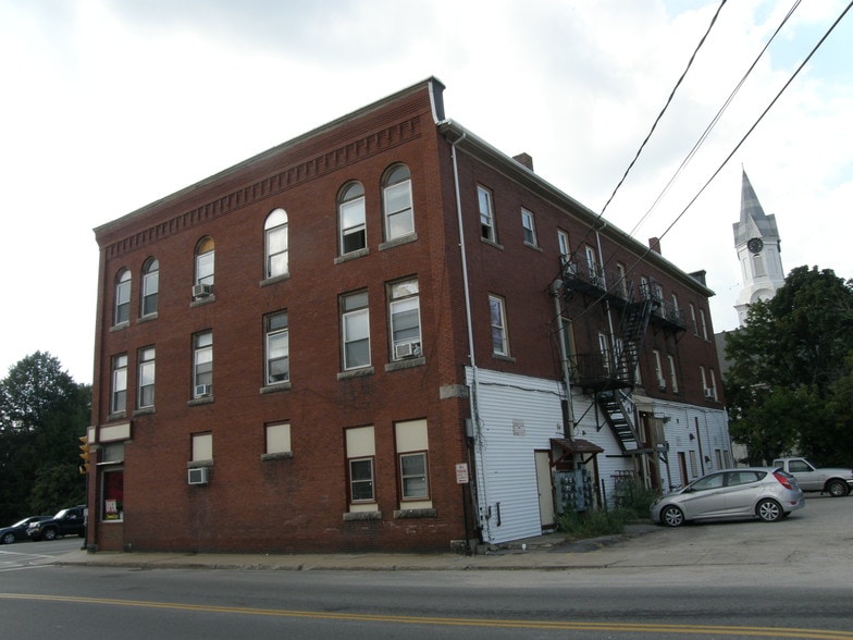 More Photos Of 38-44 N Main St, Rochester Storefront Retail Office For Lease