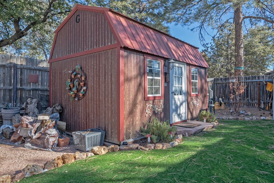 More Photos Of 906 E Frontier St, Payson Assisted Living For Sale