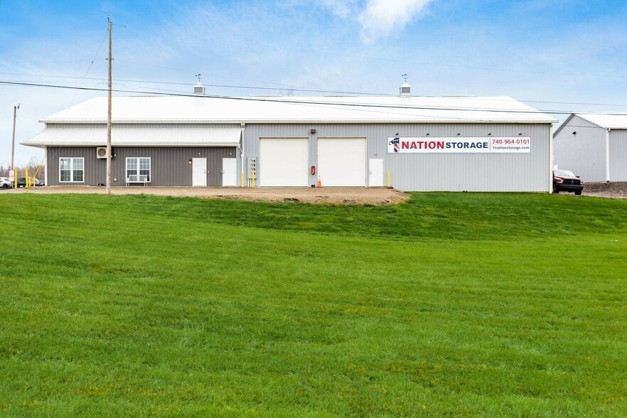 More Photos Of 8713 Worthington Rd, Alexandria Flex For Lease