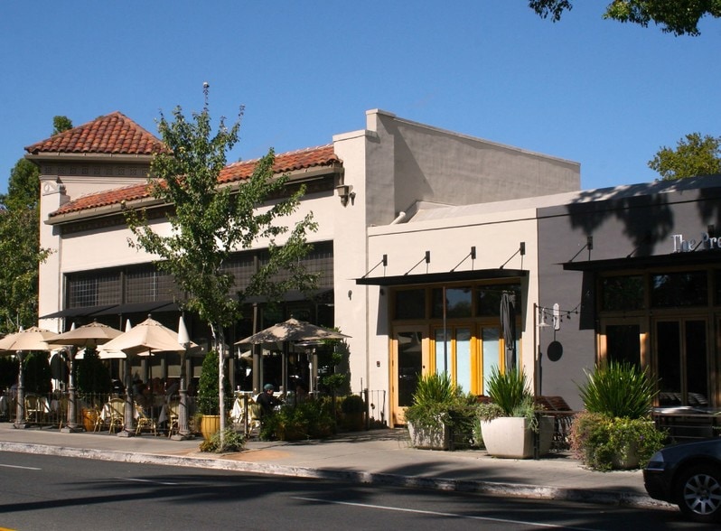 More Photos Of 1217-1221 18th St, Sacramento Storefront Retail Office For Lease