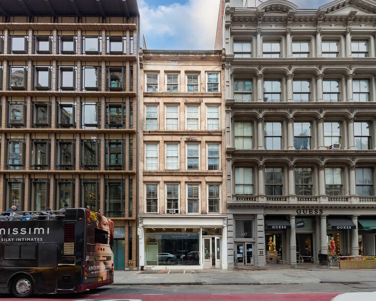 More Photos Of 535 Broadway, New York Storefront Retail Office For Lease