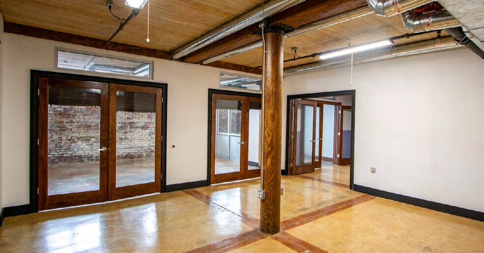 More Photos Of 912 Lady St, Columbia Loft Creative Space For Sale