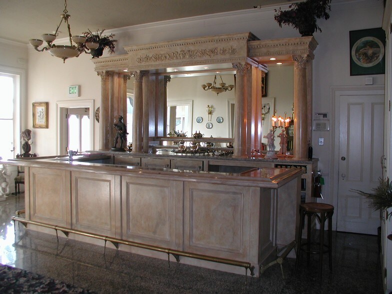 More Photos Of 8041 Soquel Dr, Aptos Hospitality For Sale