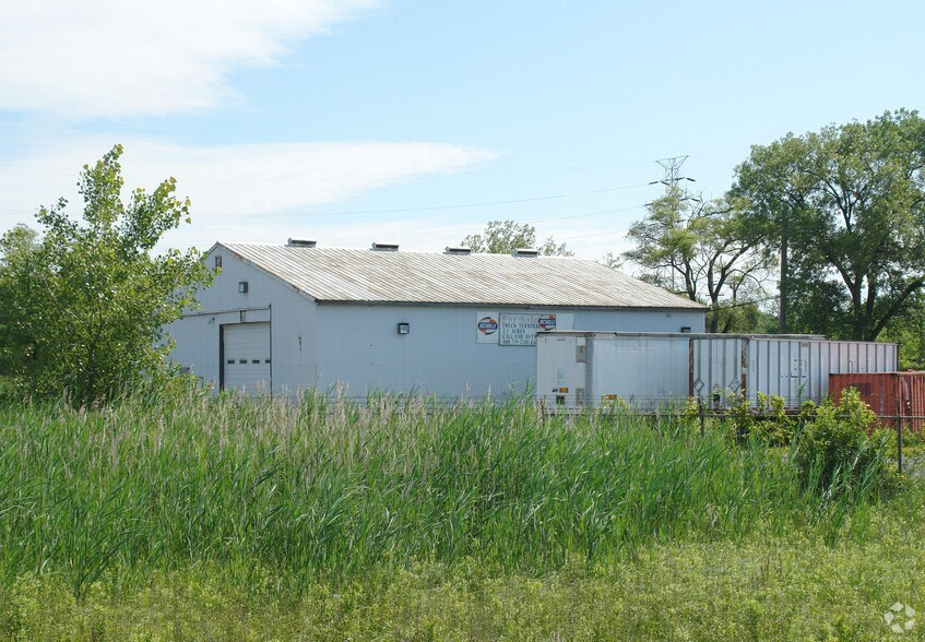 More Photos Of 2901 E Dunes Hwy, Gary Truck Terminal For Lease