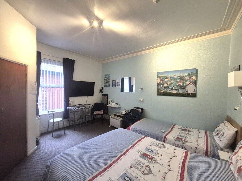 More Photos Of 41 Derbe Rd, Lytham St Annes Hospitality For Sale