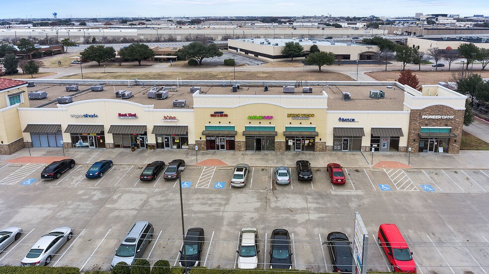 More Photos Of 4135-4145 Belt Line Rd, Addison Unknown For Lease