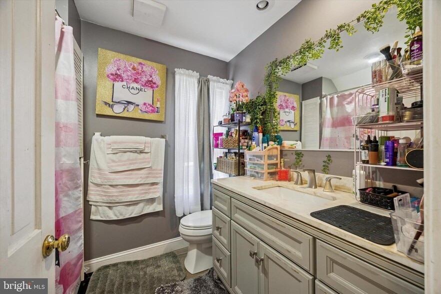 More Photos Of 413 N Pine St, Langhorne Apartments For Sale