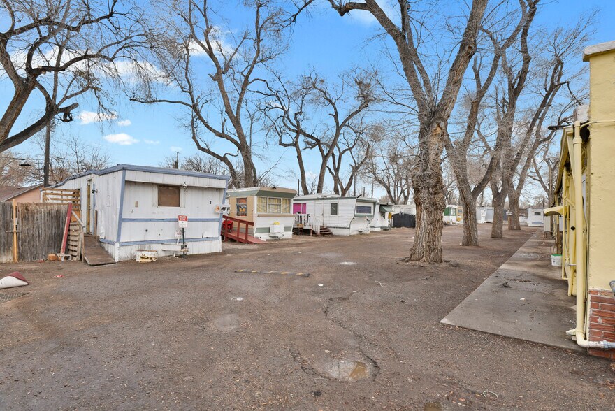 More Photos Of 2435 Lake Ave, Pueblo Manufactured Housing Mobile Home Park For Sale