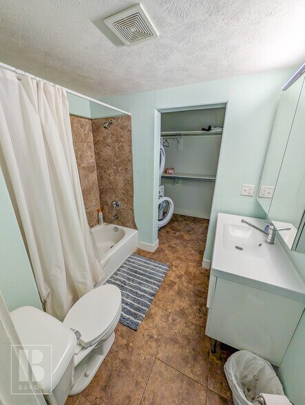 More Photos Of 1001 Park Ave, Omaha Apartments For Sale