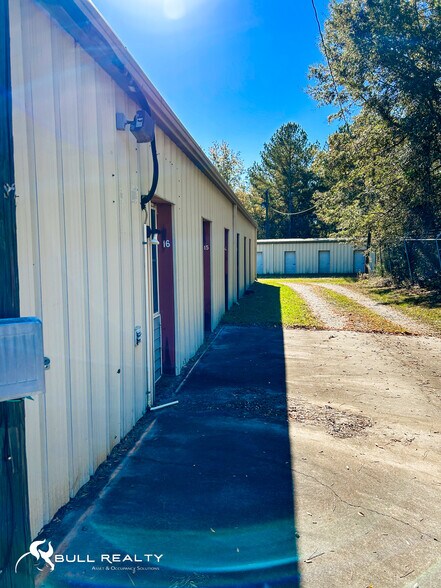 More Photos Of 109 Coleman Dr, Eatonton Self Storage For Sale