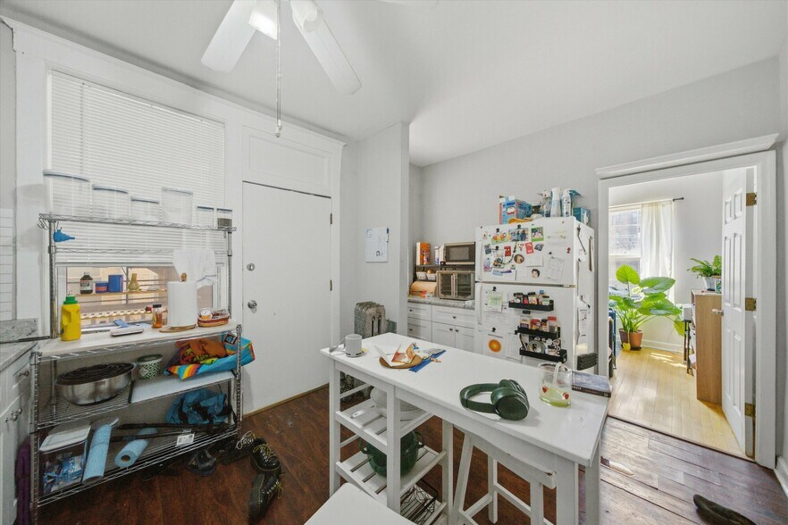 More Photos Of 3605-3607 W Palmer St, Chicago Apartments For Sale
