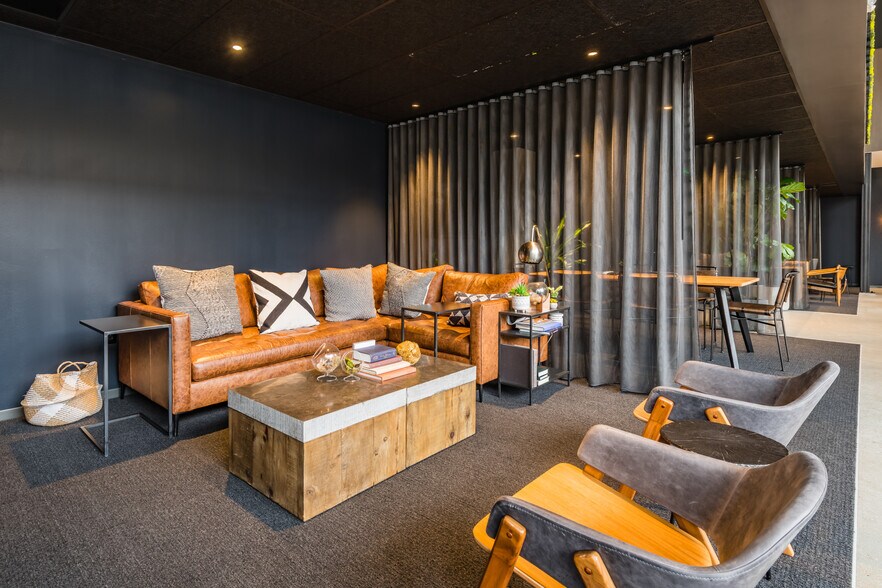 More Photos Of 55 Ivan Allen Blvd NW, Atlanta Office For Lease