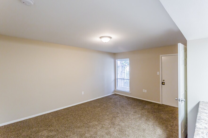 More Photos Of 1701 Skyline Dr, North Little Rock Multifamily For Sale