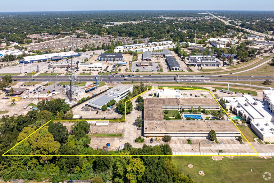 Primary Photo Of 9970 Airline Hwy, Baton Rouge Hotel For Sale