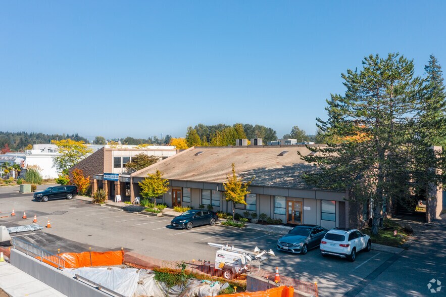 More Photos Of 1800-1808 136th Pl NE, Bellevue Office For Lease