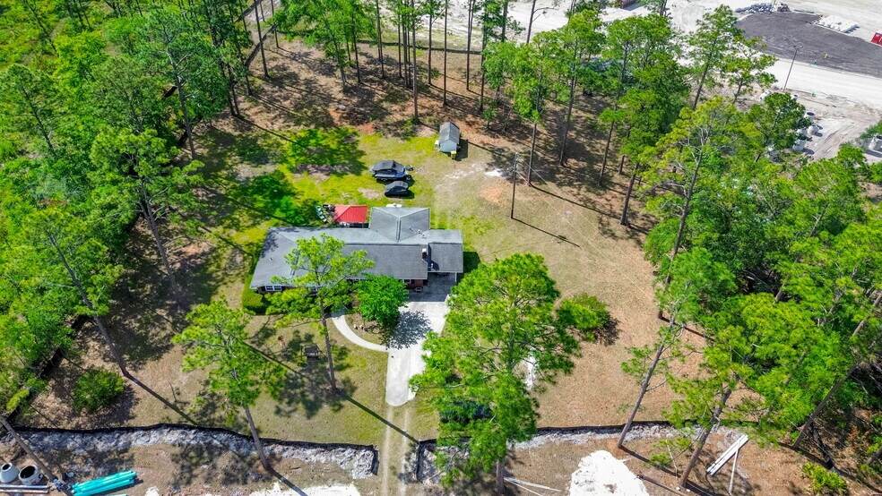 More Photos Of 695 Blue Jay Rd, Rincon General Retail For Sale