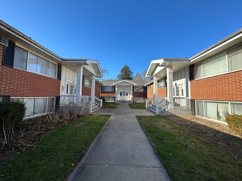 More Photos Of 751-757 N 5th Ave, Kankakee Apartments For Sale