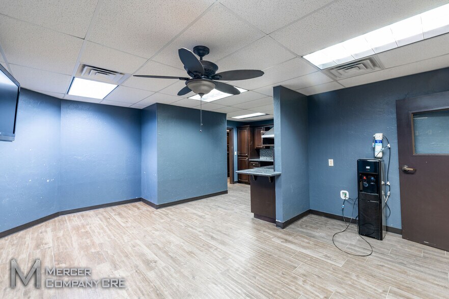 More Photos Of 1635 SE 29th St, Oklahoma City Warehouse For Sale