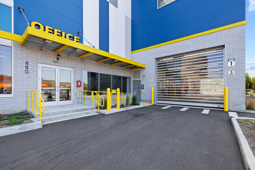 More Photos Of 480 Centre St, Quincy Self Storage For Lease
