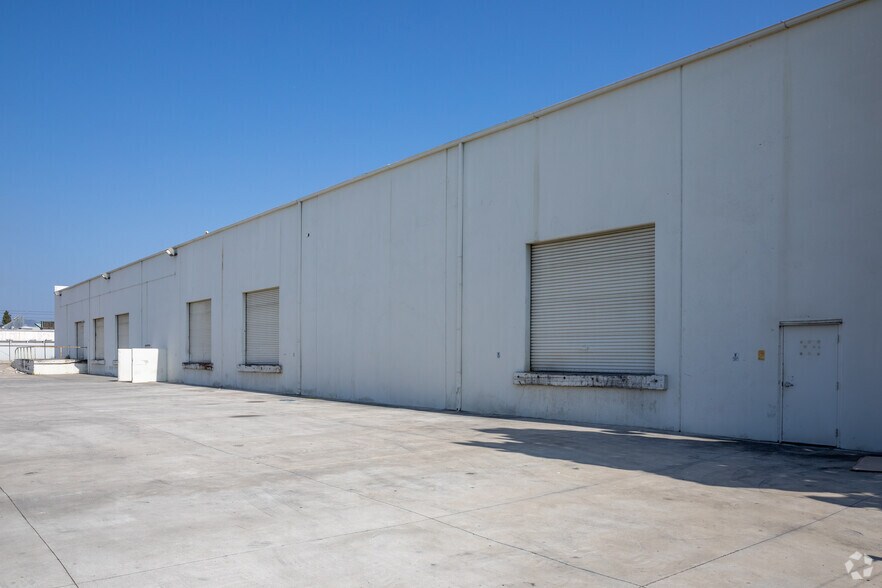 More Photos Of 1515 Fayette St, El Cajon Warehouse For Lease