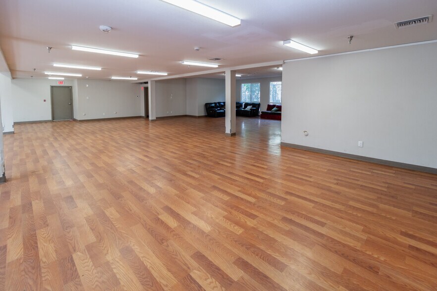 More Photos Of 1353 E Devonshire Ave, Hemet Assisted Living For Sale