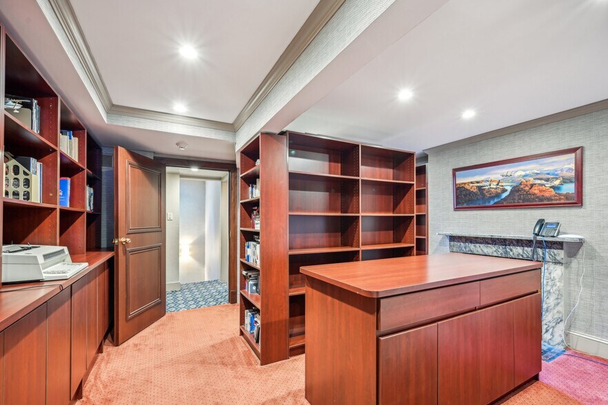 More Photos Of 1710-1712 Locust St, Philadelphia Office Residential For Sale