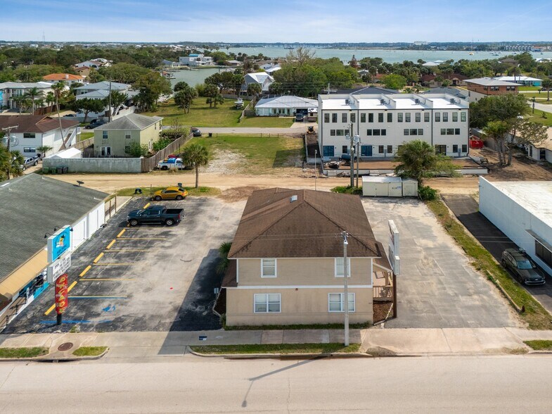More Photos Of 307 Anastasia Blvd, Saint Augustine Freestanding For Sale