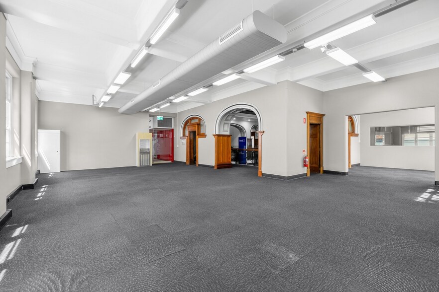 More Photos Of 593 Hunter St, Newcastle West Office For Lease