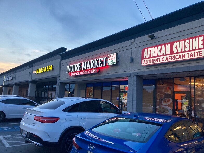 More Photos Of 1210 Rockbridge Rd, Norcross General Retail For Sale