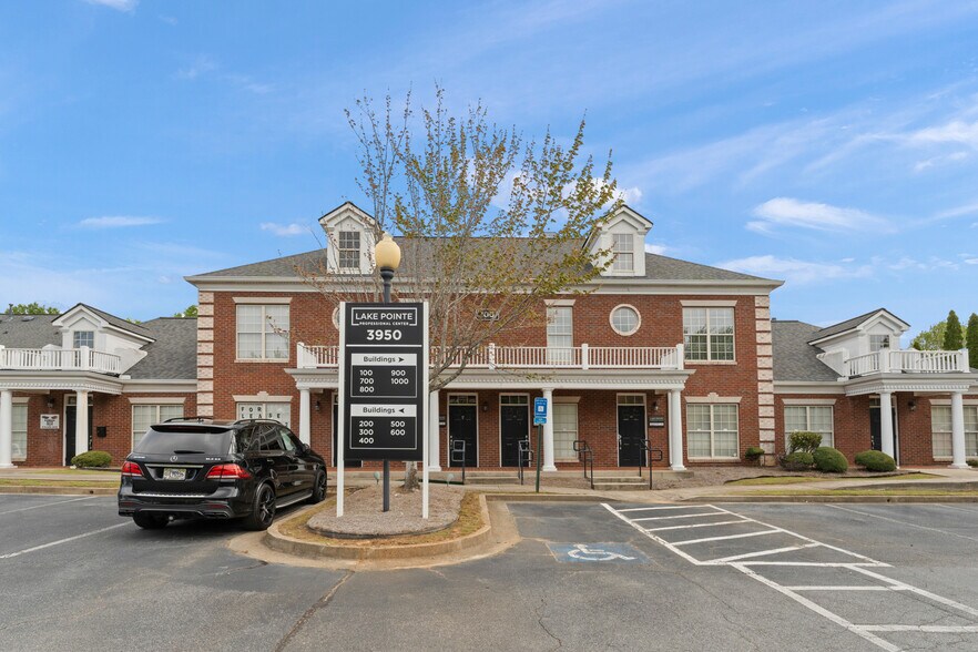 More Photos Of 3950 Cobb Pky NW, Acworth Office For Lease
