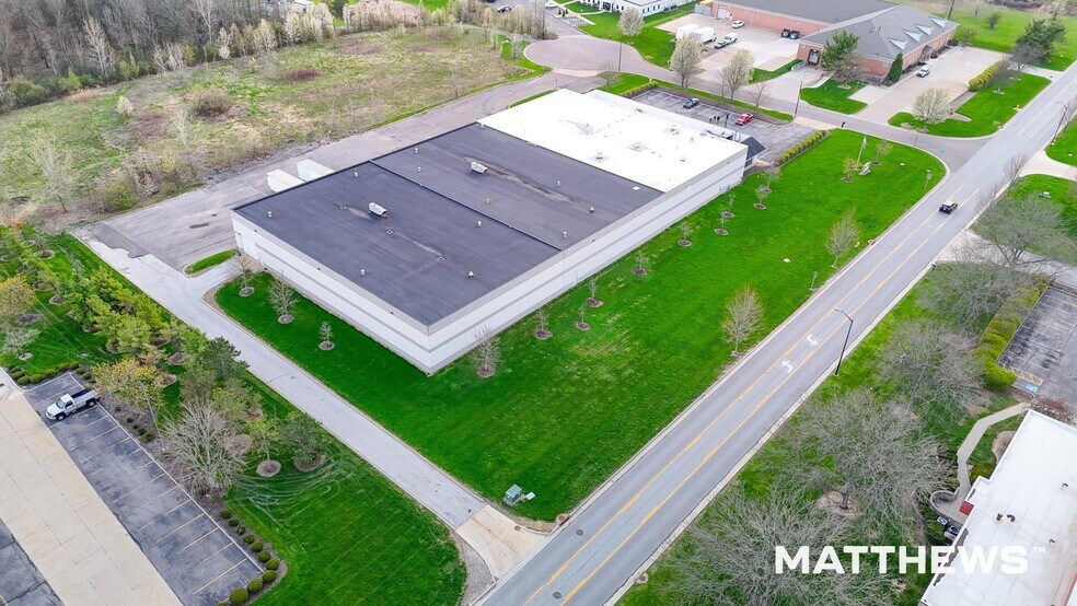 More Photos Of 3333 Win St, Cuyahoga Falls Warehouse For Lease