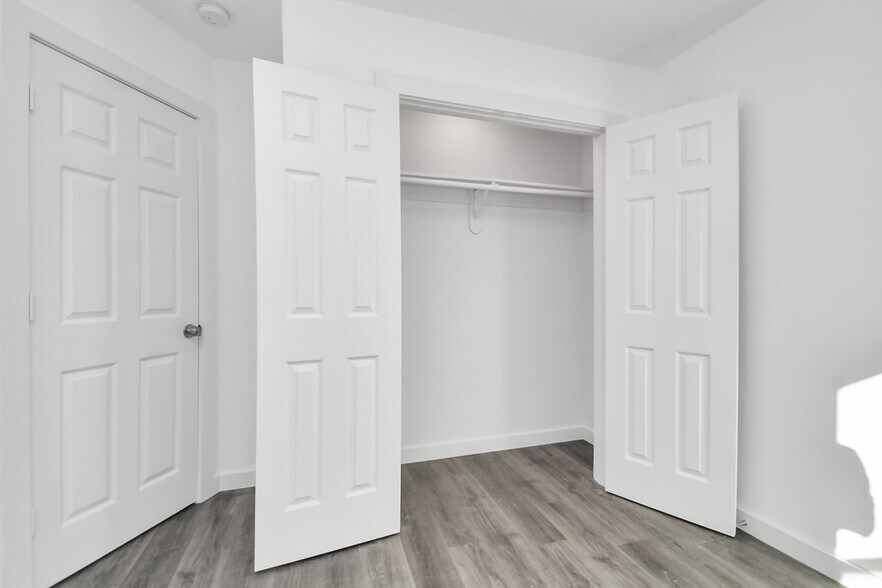 More Photos Of , Houston Multifamily For Sale