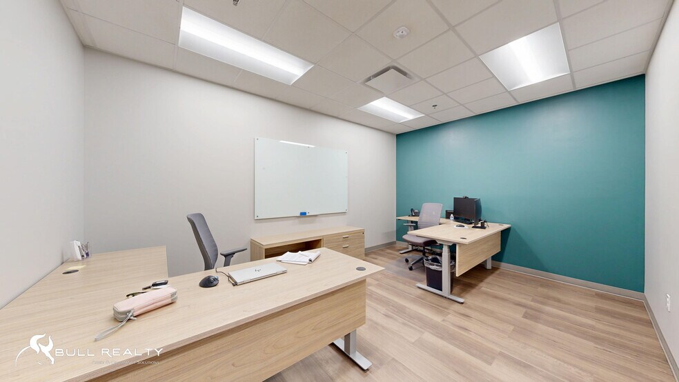 More Photos Of 34 Upper Riverdale Rd, Riverdale Medical For Lease