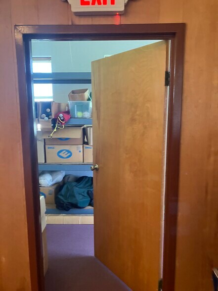 More Photos Of 1508 S 9th St, Ironton Lodge Meeting Hall For Sale