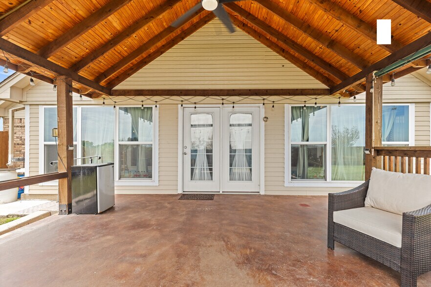 More Photos Of 414 County Road 437, Eddy Service For Sale