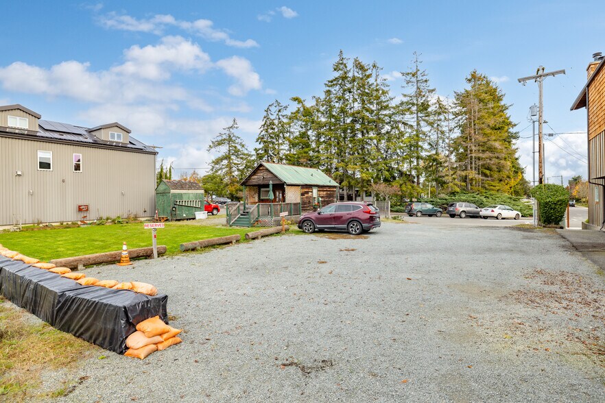 More Photos Of 317 N 1st St, La Conner Land For Sale