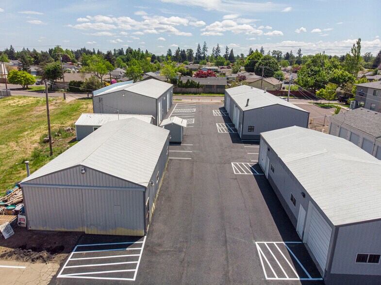 More Photos Of 1091 Chemawa, Keizer Warehouse For Lease