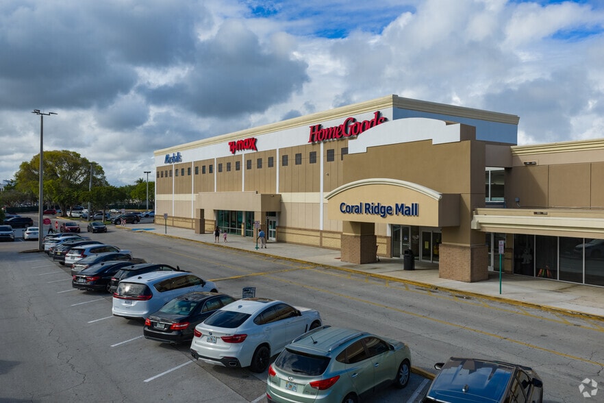 Primary Photo Of 3200-3400 N Federal Hwy, Fort Lauderdale Unknown For Lease