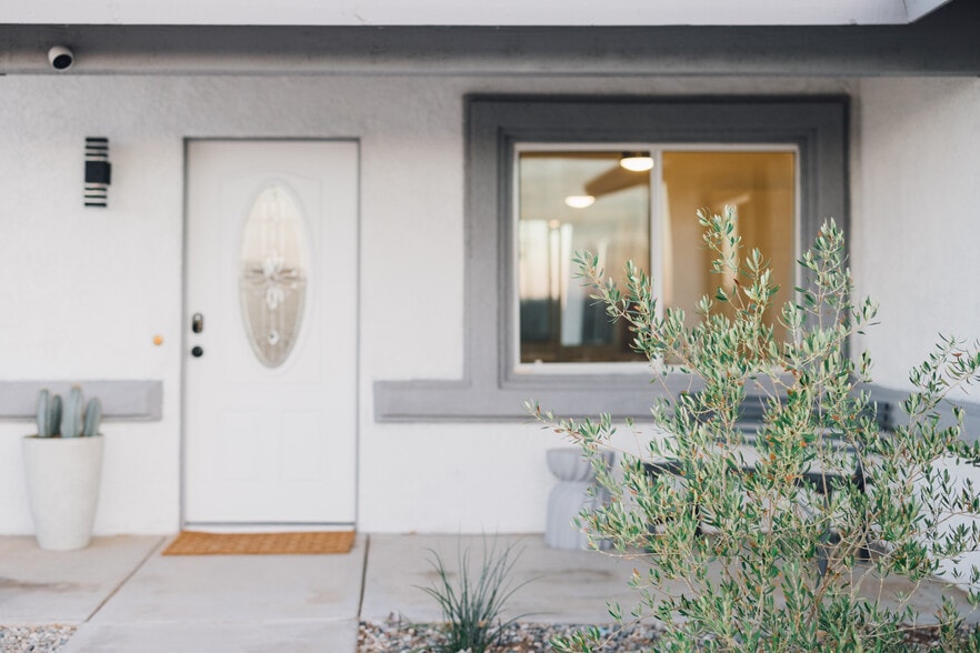 More Photos Of 60323 Granada Dr, Joshua Tree Specialty For Sale