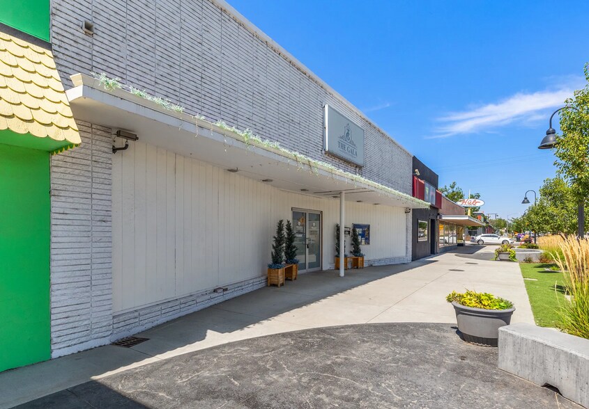 More Photos Of 165 N 2nd E, Mountain Home Storefront Retail Residential For Sale