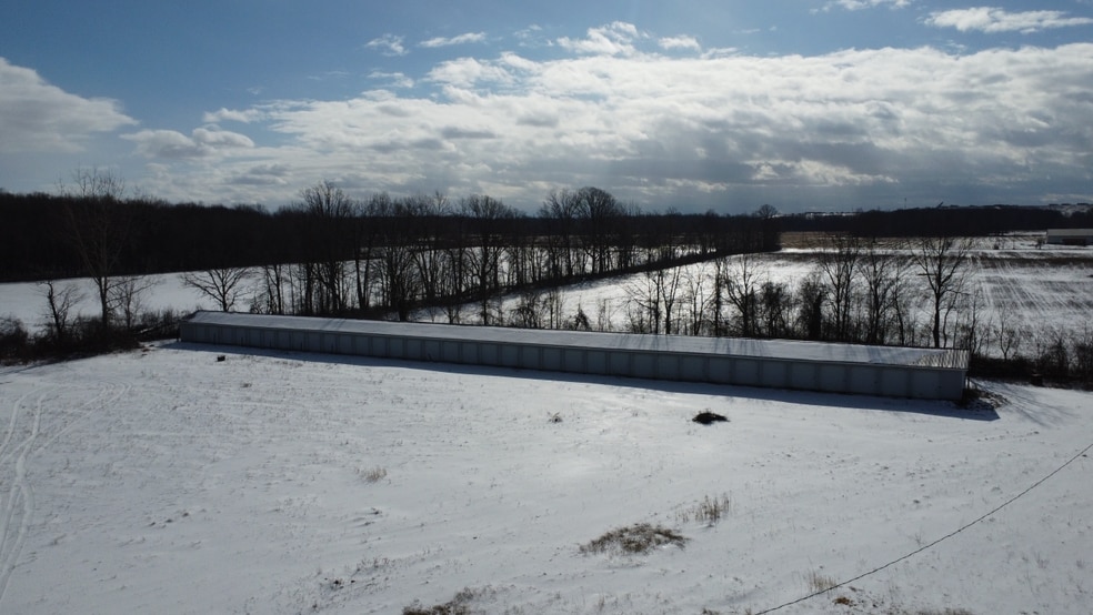 More Photos Of 65600 Gratiot Ave, Lenox Self Storage For Sale