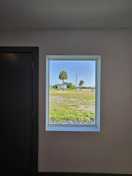More Photos Of 3001 N Us Highway 1, Fort Pierce Industrial For Sale