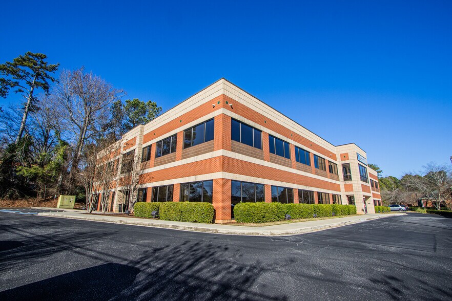 More Photos Of 3800 Fernandina Rd, Columbia Office For Sale
