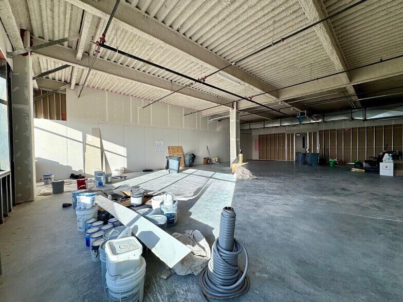 More Photos Of 2204 University Dr, Kearney Serviced Offices For Lease