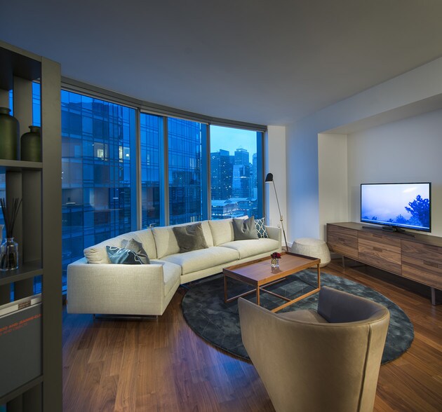 More Photos Of 399 Fremont St, San Francisco Apartments For Lease